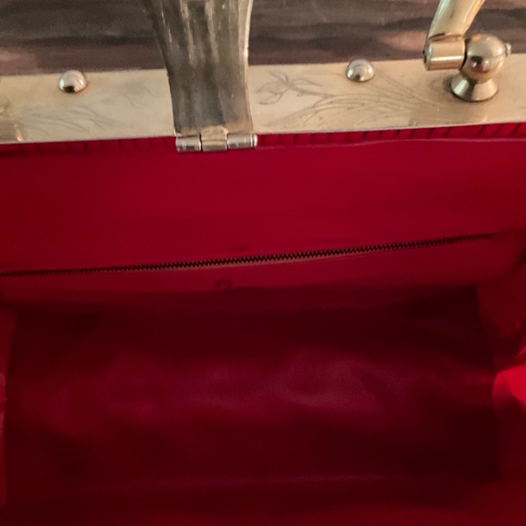 Vintage Hand Made Red Purse - Picture 11 of 11